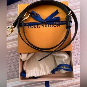 Louis Vuitton adjustable ebene shoulder strap